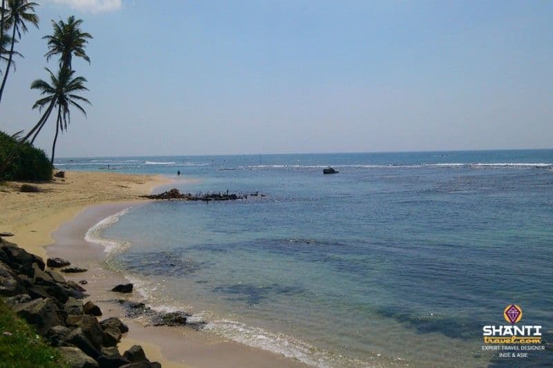 peche-et-barbecue-sur-la-plage-de-mirissa-au-sri-lanka.htm